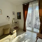 Проживання в сім'ї Panorama Еґер